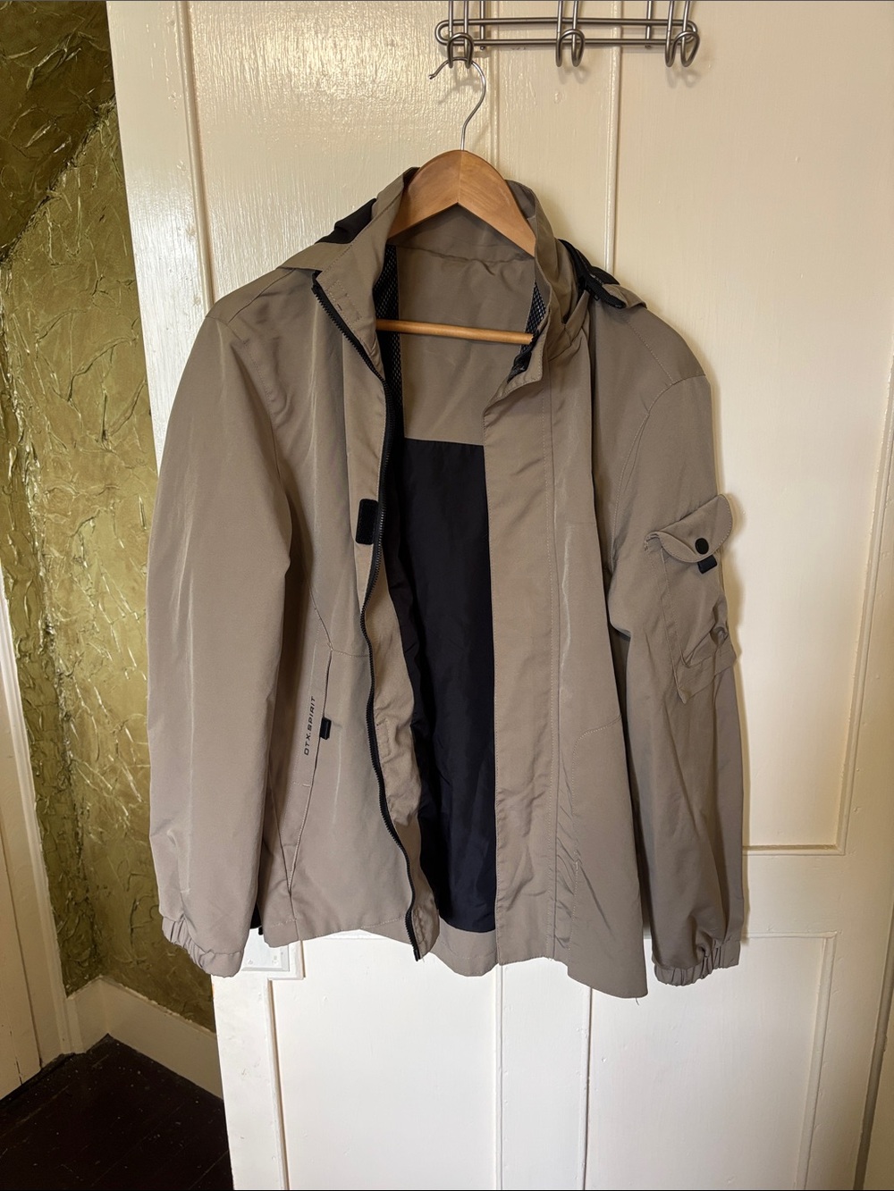 Men's Lightweight Hooded Jacket - Taupe